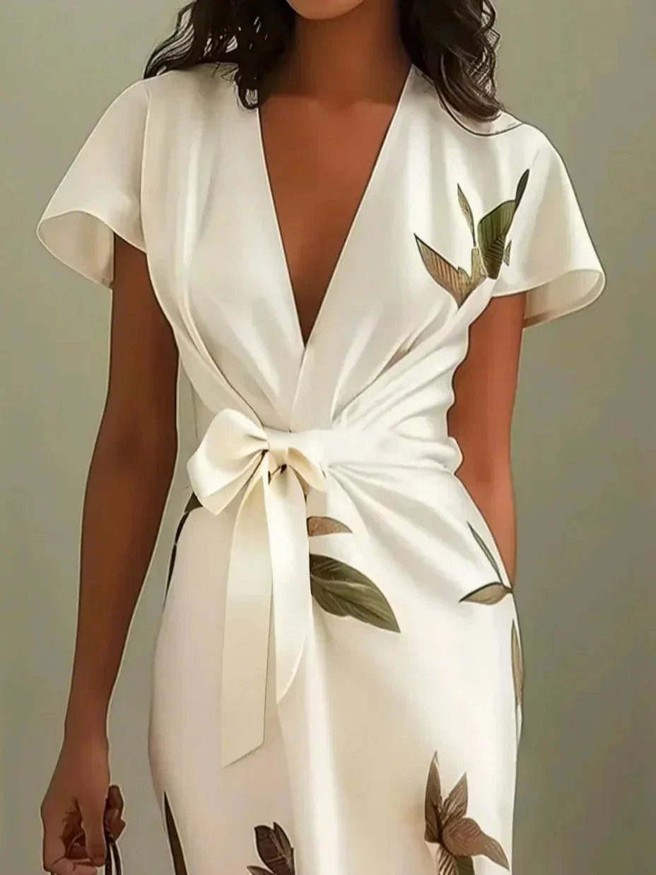 Matilde | Vestido Envelope Elegante com Estampa de Folhas