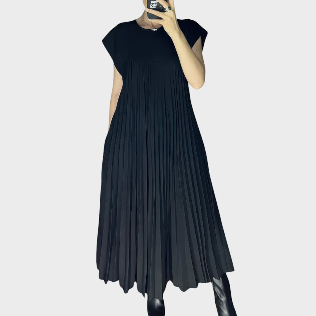 Celine | Vestido Plissado Fluido e Solto para Tardes Ensolaradas e Ocasiões Especiais