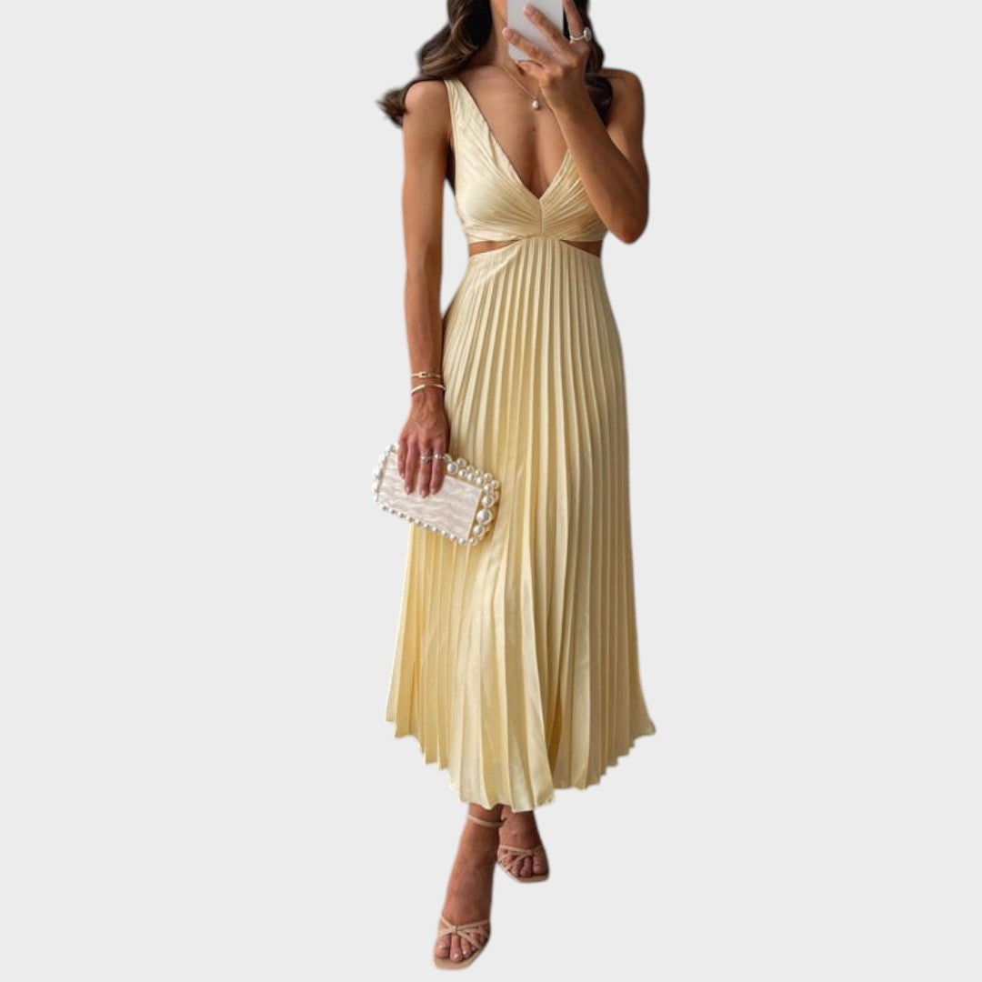 Noa | Vestido Longo Amarelo Plissado com Decote em V e Alças Cruzadas nas Costas