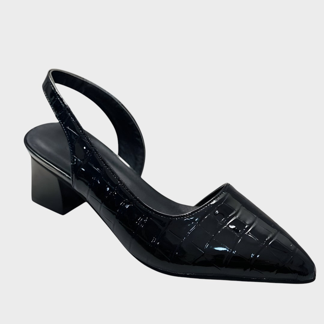 Mirela | Sapato Slingback de Couro Envernizado com Salto Baixo e Bico Fino