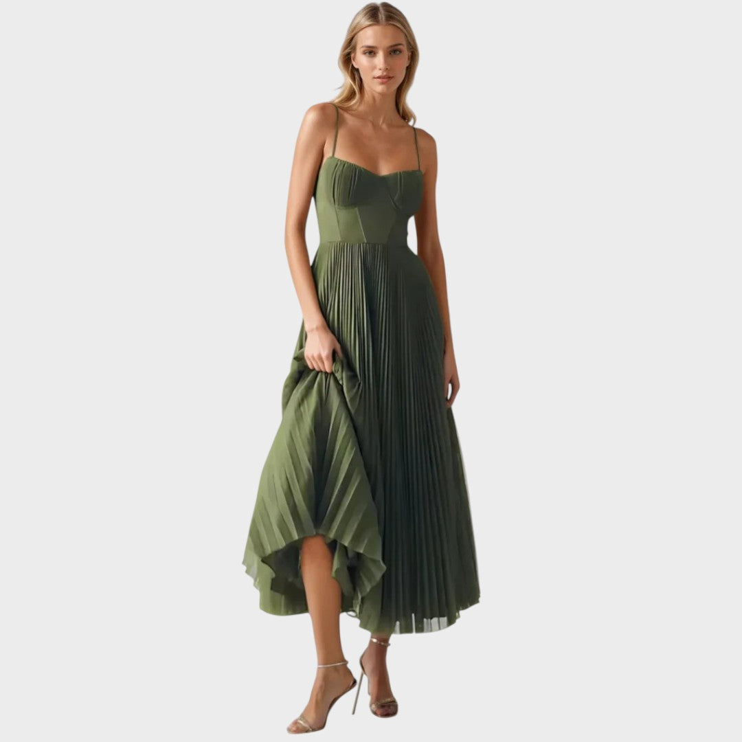 Amilia | Vestido Midi Evasê Plissado com Decote Coração e Inspiração Corselet
