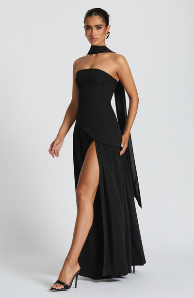 Julia | Vestido Longo Feminino com Fenda e Corpete Tomara que Caia