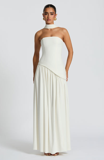 Julia | Vestido Longo Feminino com Fenda e Corpete Tomara que Caia