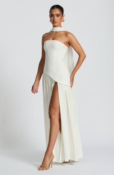 Julia | Vestido Longo Feminino com Fenda e Corpete Tomara que Caia
