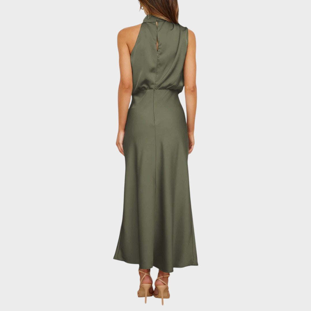 Chantal | Elegante Vestido de Cetim Fluido para Jantares e Cerimônias