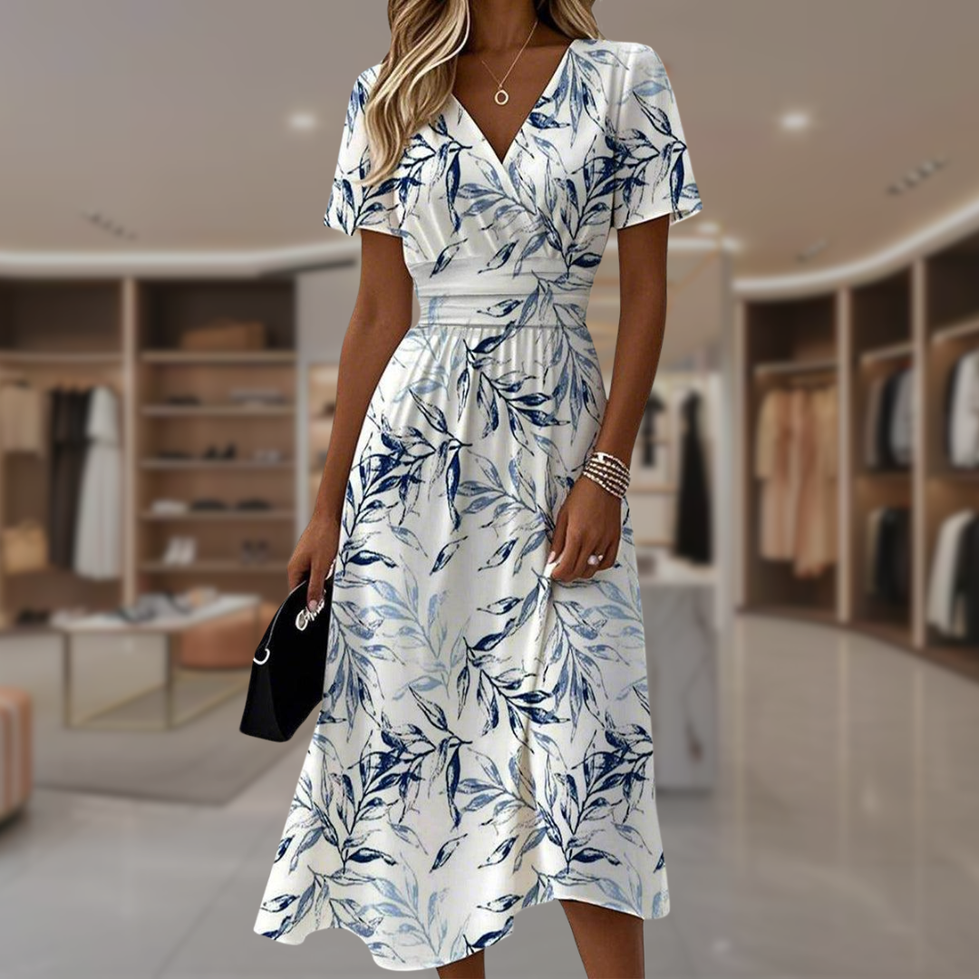 Brites | Vestido Floral Envelope com Saia Drapeada