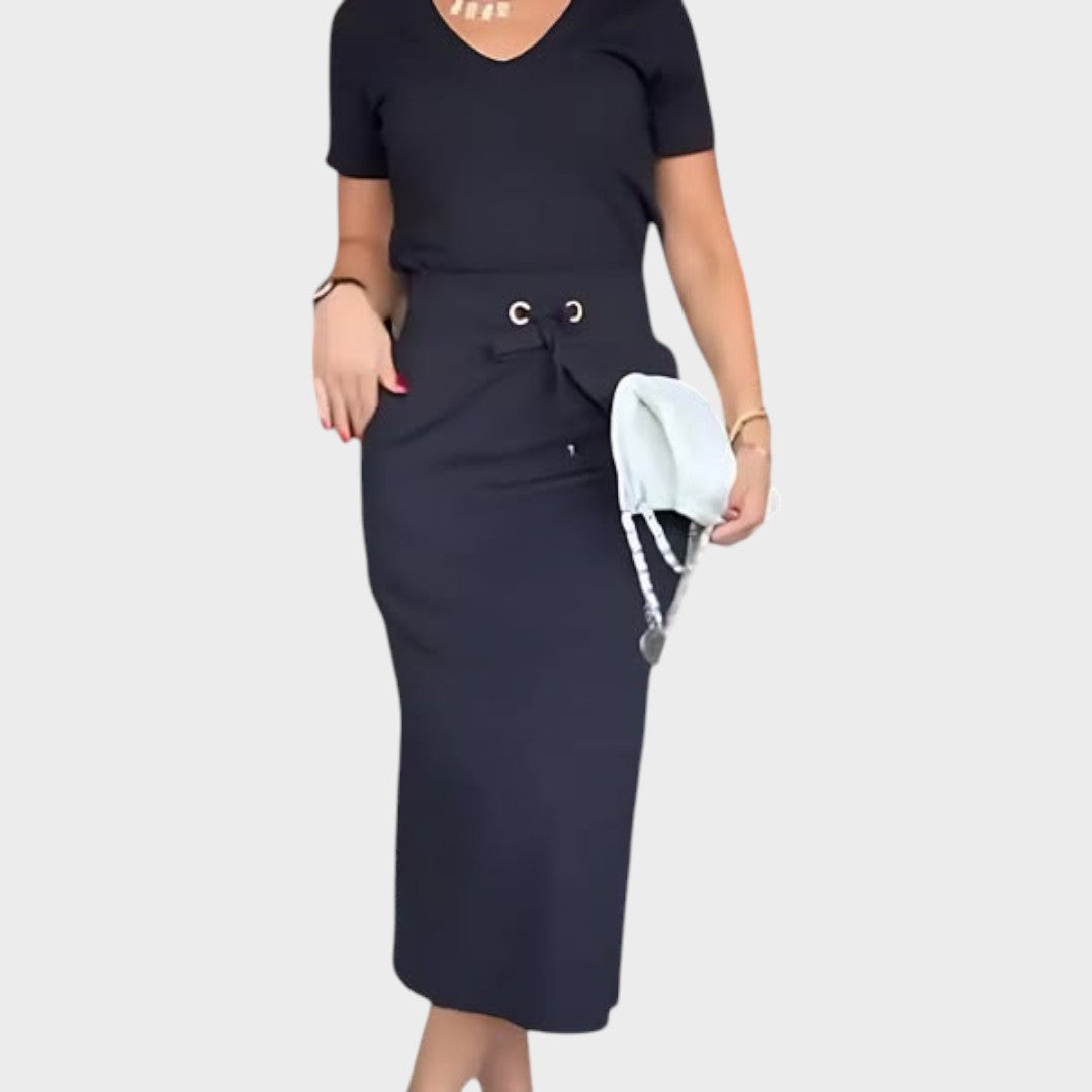 Aria | Conjunto de Top com Decote em V e Saia Midi de Cintura Alta com Cordão