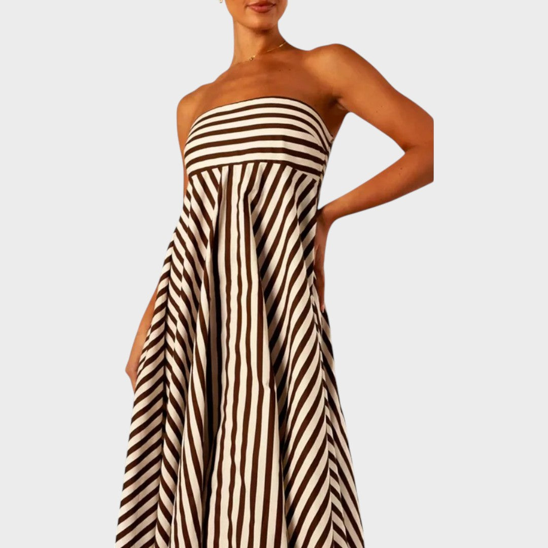 Mira | Vestido Maxi Tomara que Caia com Listras Diagonais e Babados nas Costas