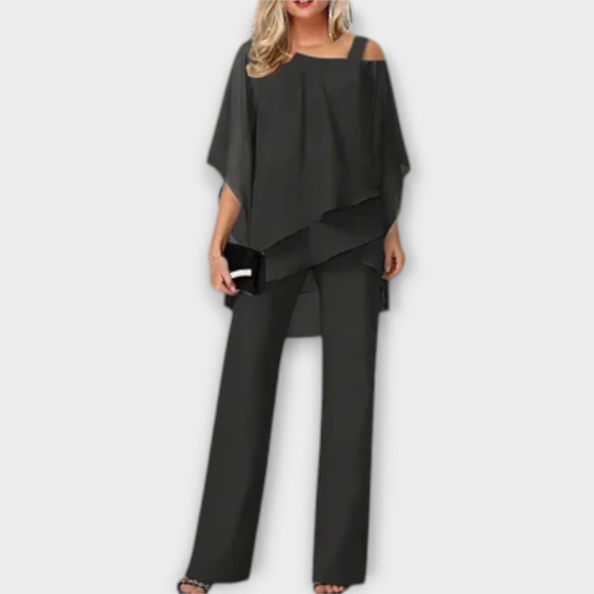 Cintía | Conjunto Elegante de Chiffon com Ombros à Mostra e Calça Fluida