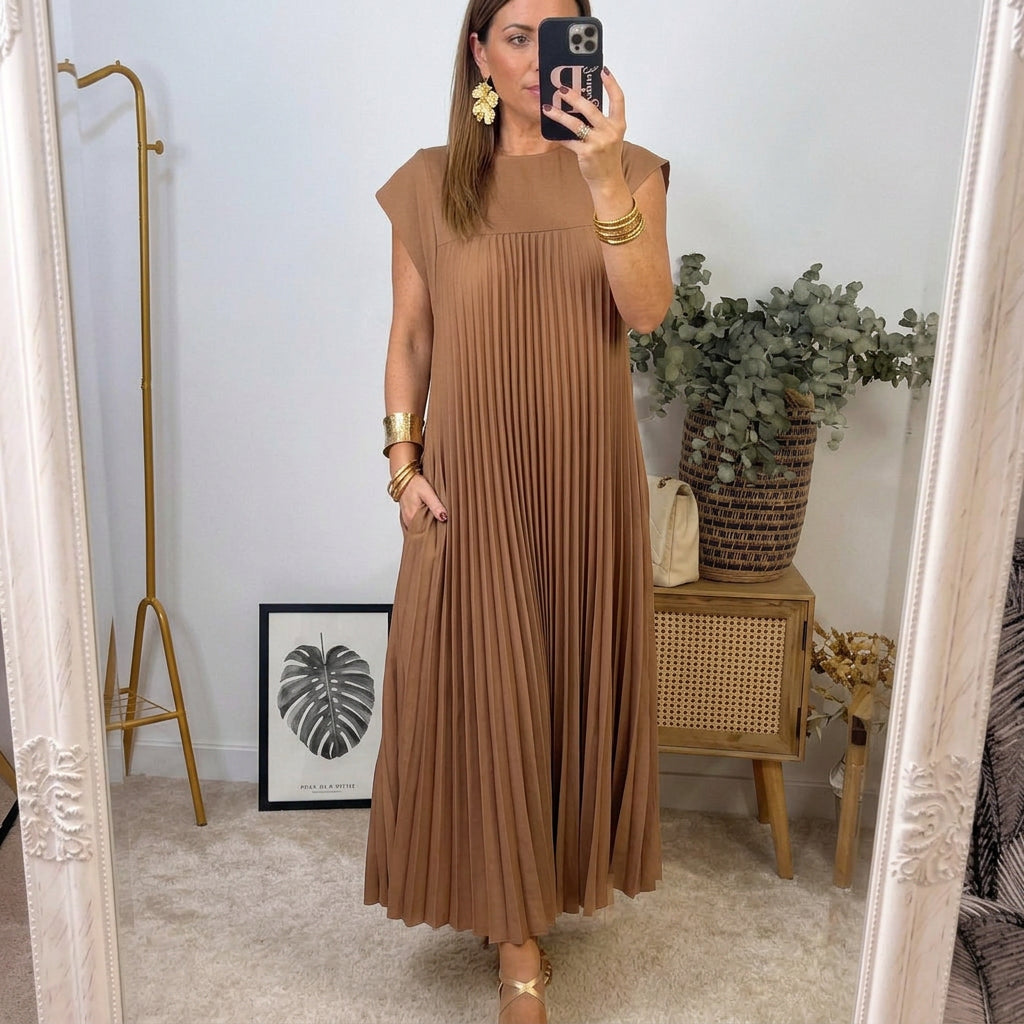 Ana | Vestido Longo Plissado Leve e Confortável com Bolsos