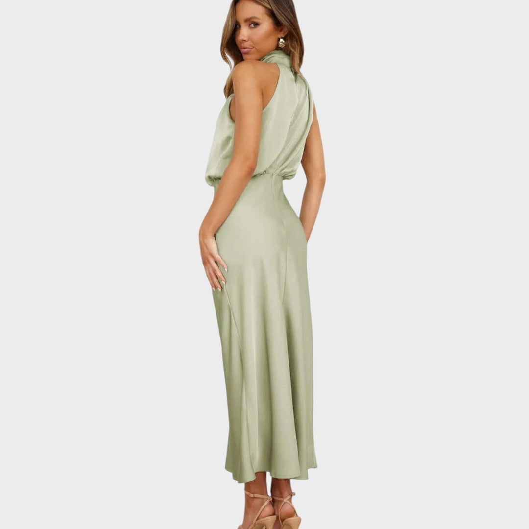 Chantal | Elegante Vestido de Cetim Fluido para Jantares e Cerimônias